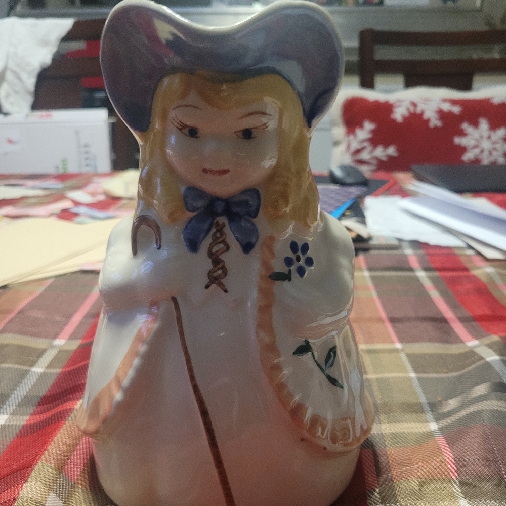 Vintage Shawnee BO PEEP Pitcher